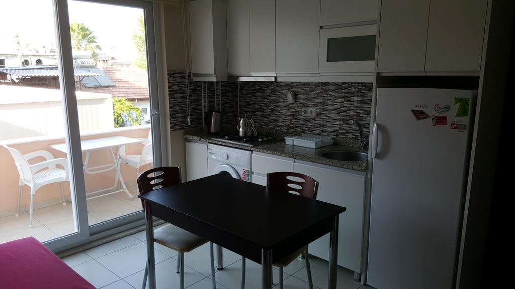 Karya Apartments Koycegiz Екстериор снимка